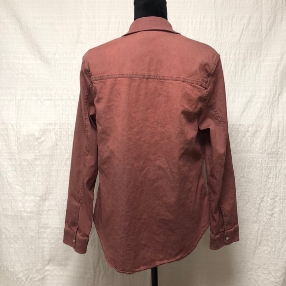 Tahari Ombré Long Sleeve Button Down - Picture 4 of 7